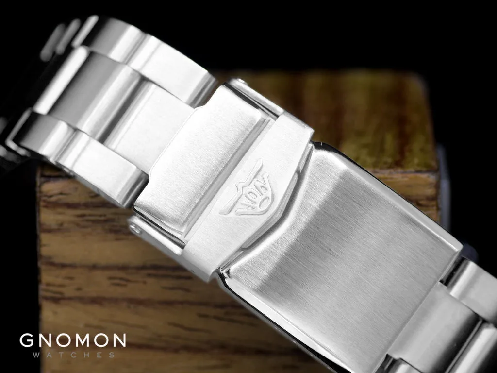 1545 Steel Blue Bracelet