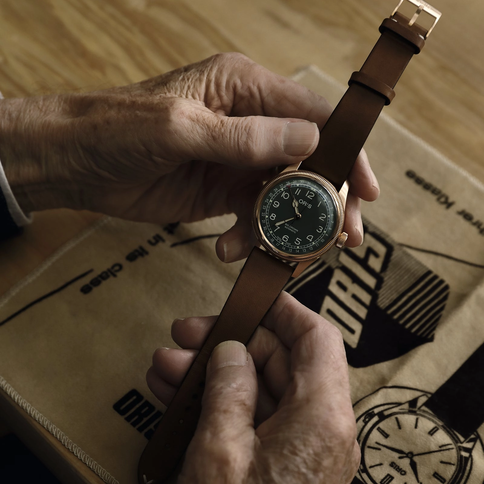 Bronze Big Crown Pointer Date 80th Anniversary Edition