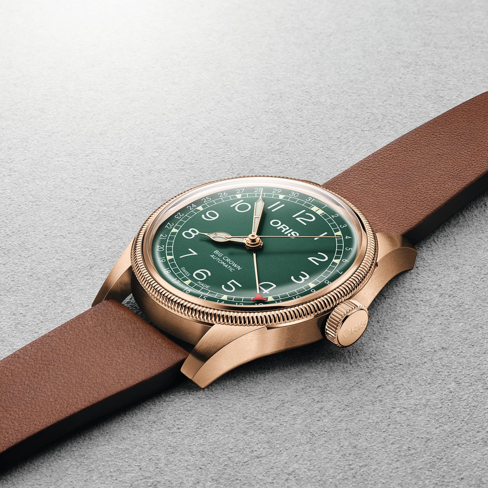 Bronze Big Crown Pointer Date 80th Anniversary Edition