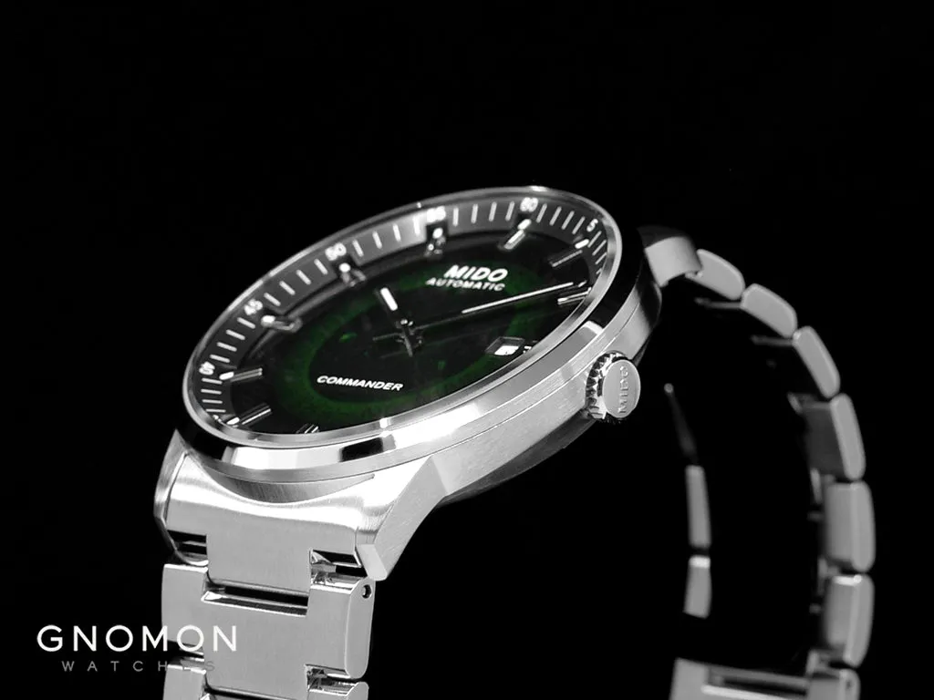 Commander Gradient Green Ref. M021.407.11.411.03