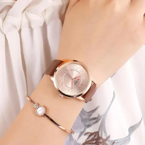 Curren Women's Creative Analog Watch (Dial 3.6 cm) - CUR172