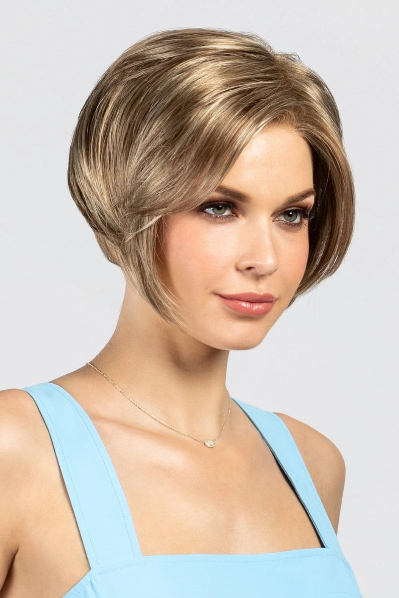 Envy Wigs - Kari