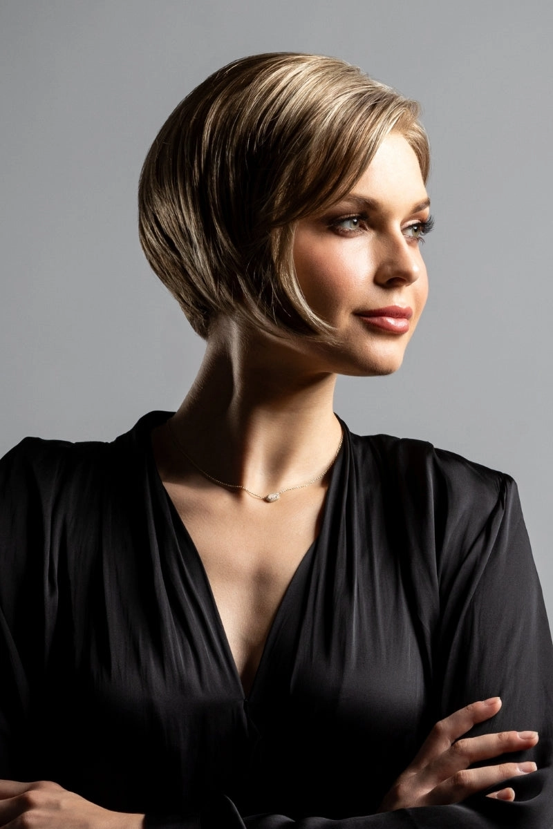Envy Wigs - Kari