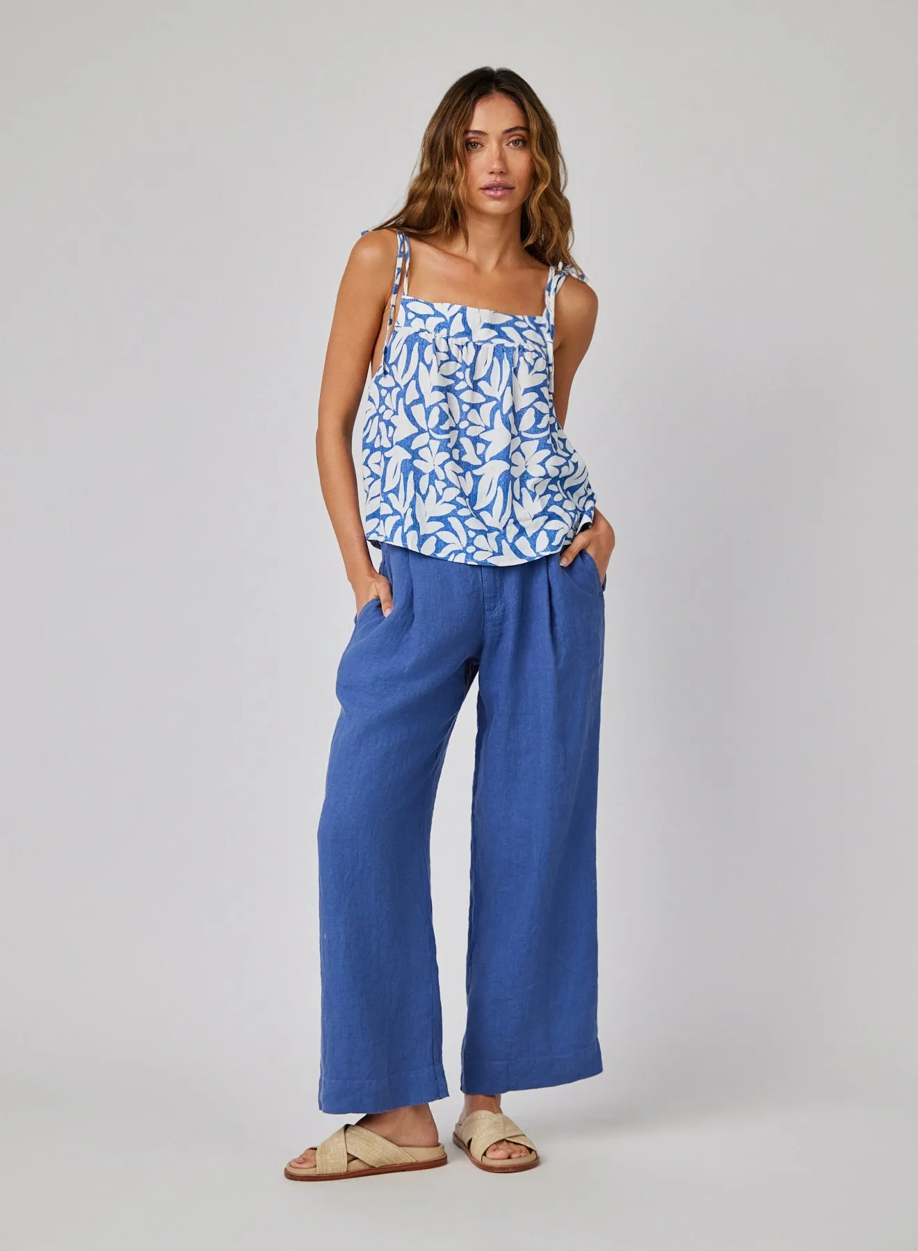 Linen Pleated Wide Leg Ankle Pant - Antique Indigo