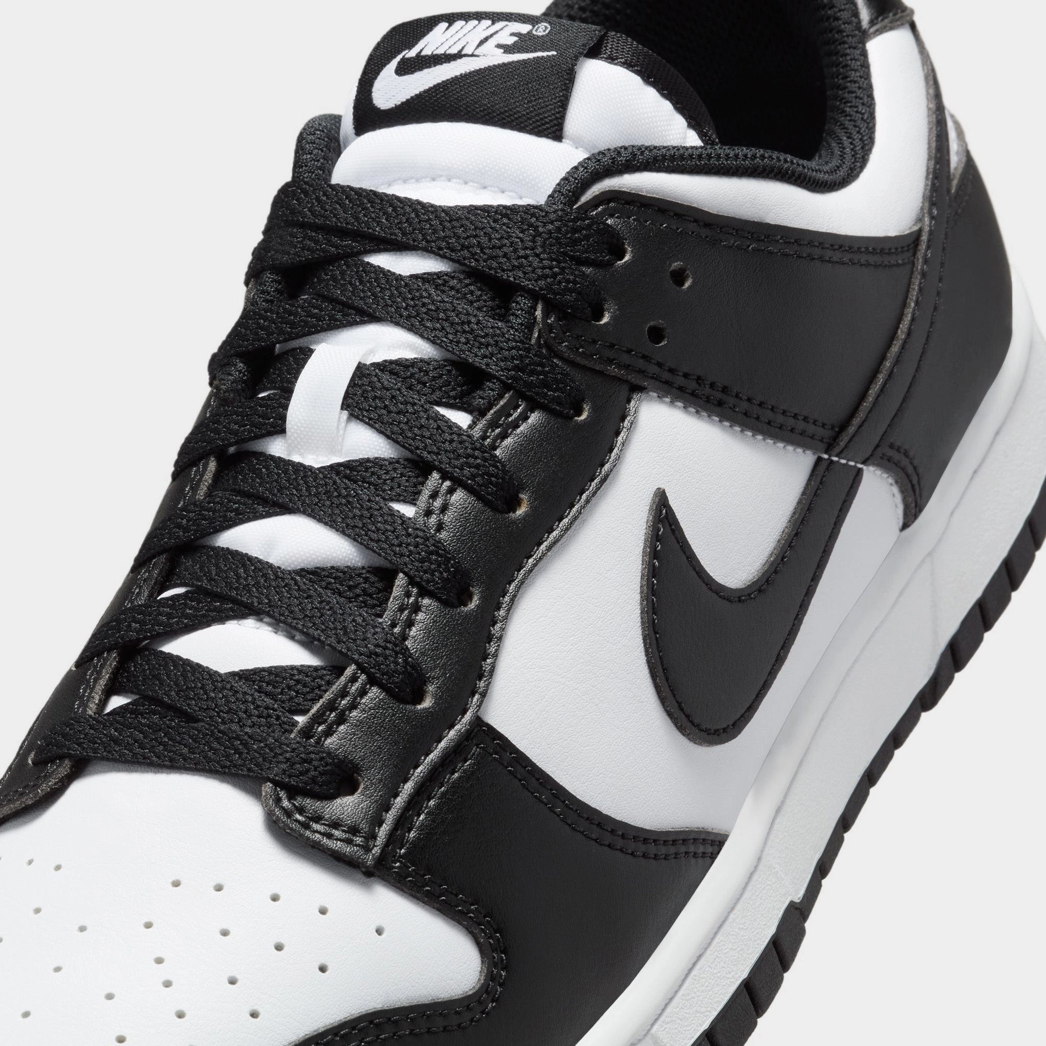 Nike Dunk Low Retro White / Black - White