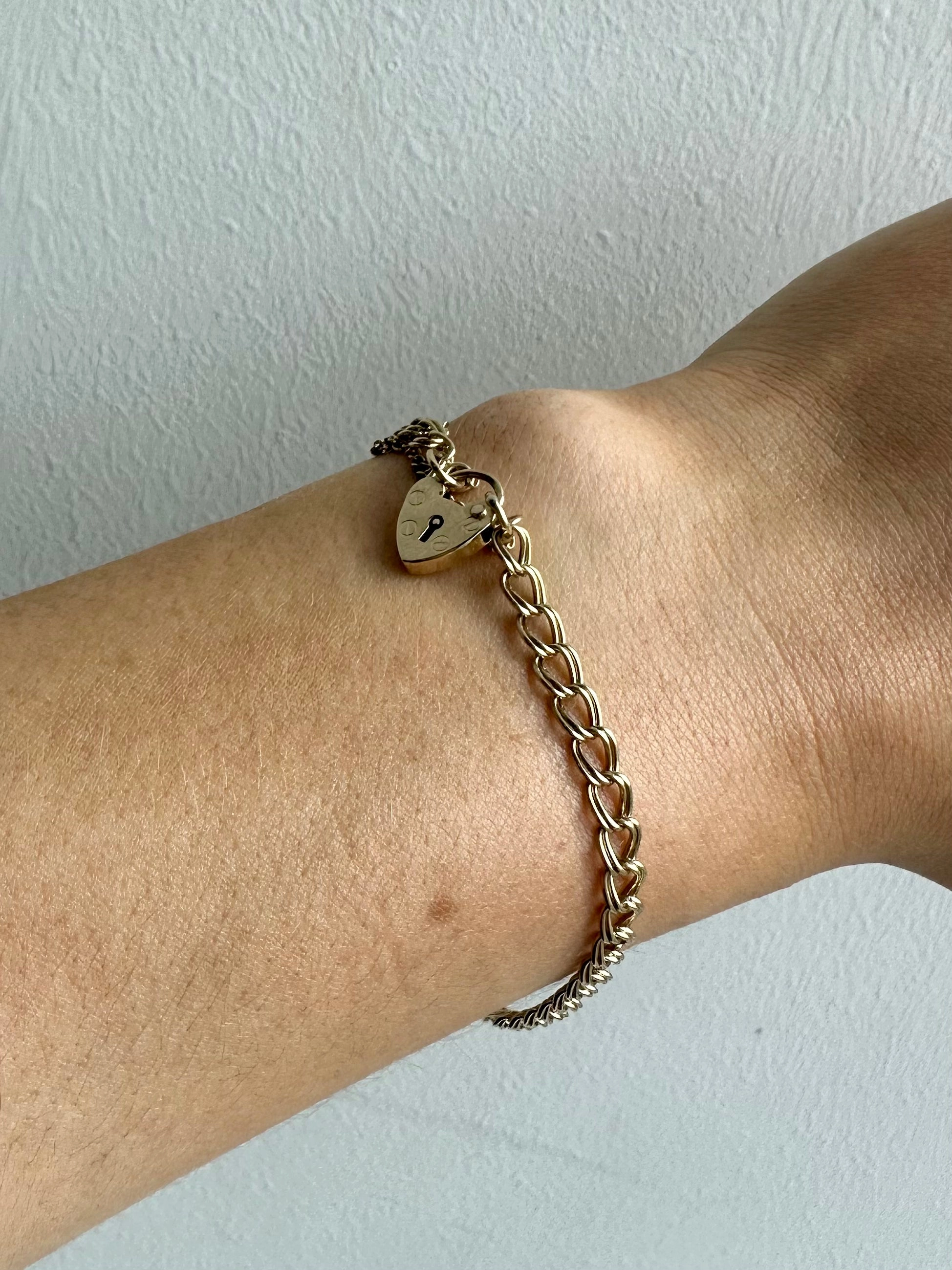 Vintage 9ct Yellow Gold Heart Lock Double Curb Bracelet