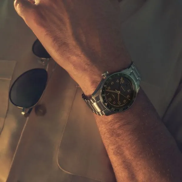Watch Longines Longines Spirit Zulu Time L3.812.4.63.6